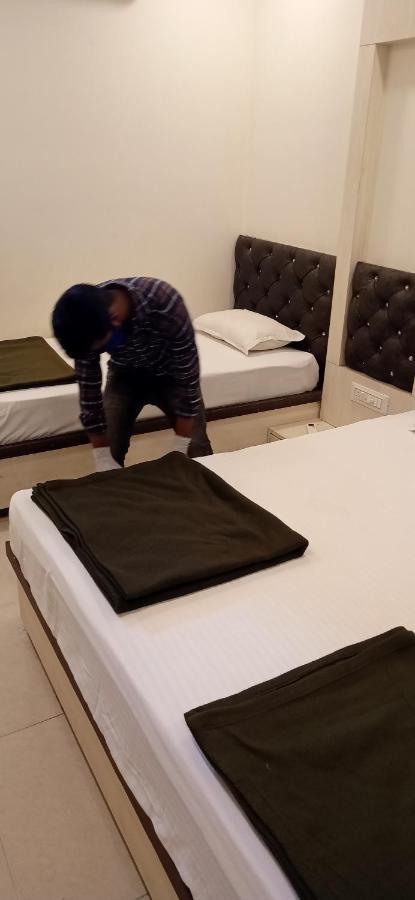 Super Hotel O Shri Shiva Palace Raipur  Luaran gambar