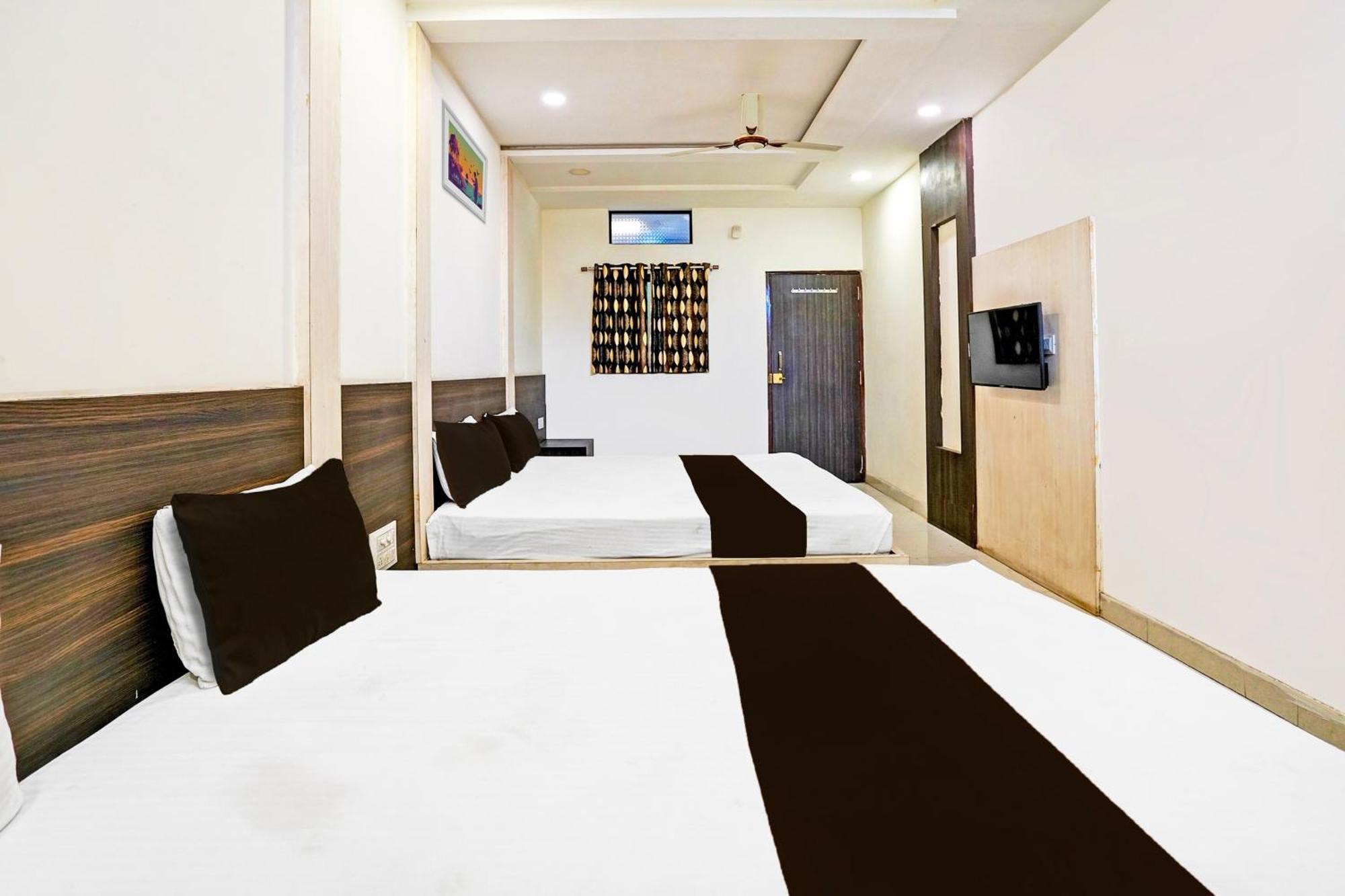 Super Hotel O Shri Shiva Palace Raipur  Luaran gambar