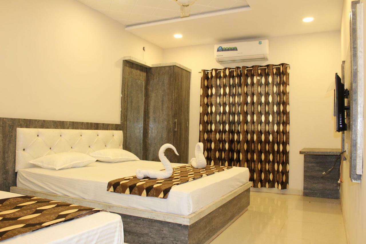 Super Hotel O Shri Shiva Palace Raipur  Luaran gambar