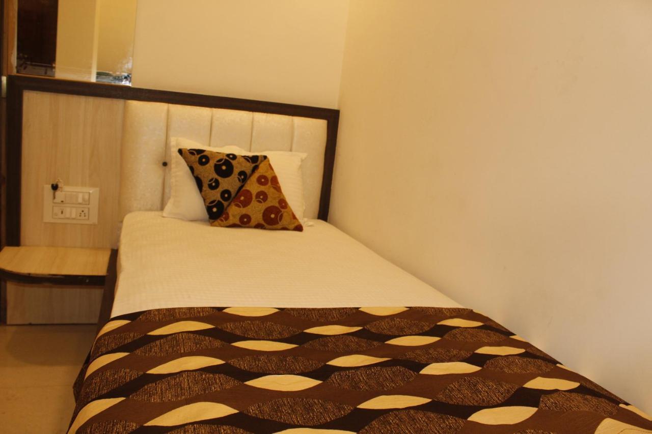 Super Hotel O Shri Shiva Palace Raipur  Luaran gambar